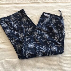 Lori Michael's Navy Capri's with Floral Embroidered print Size 8